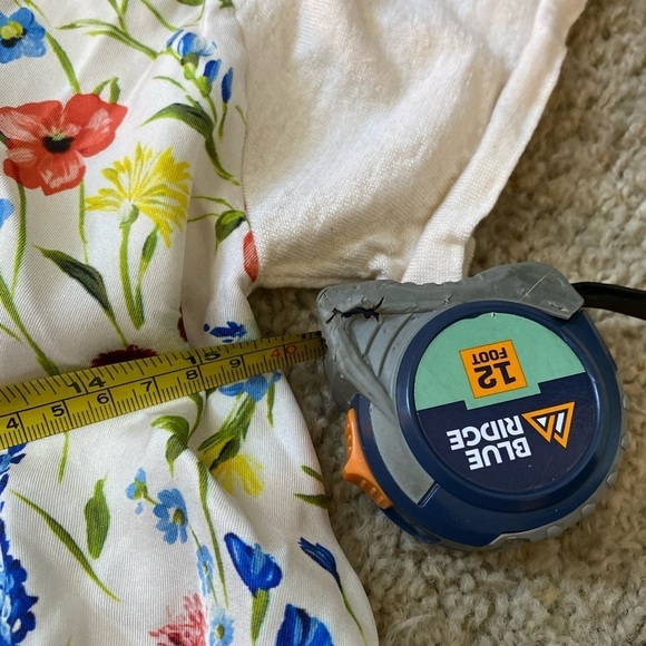 Escada women’s floral silk, feel blouse size extra small top business casual - Picture 5 of 7